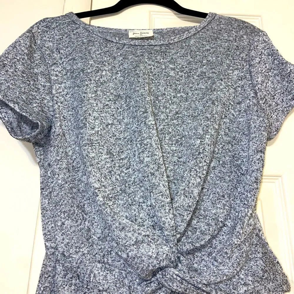 Tie front short sleeve top